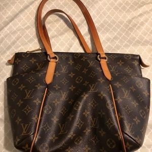 Louis Vuitton Totally Pm